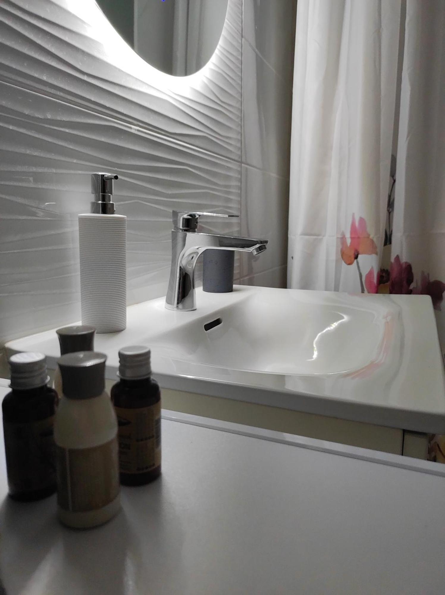 Stafetahaz Apartmanok 瓦茨 外观 照片