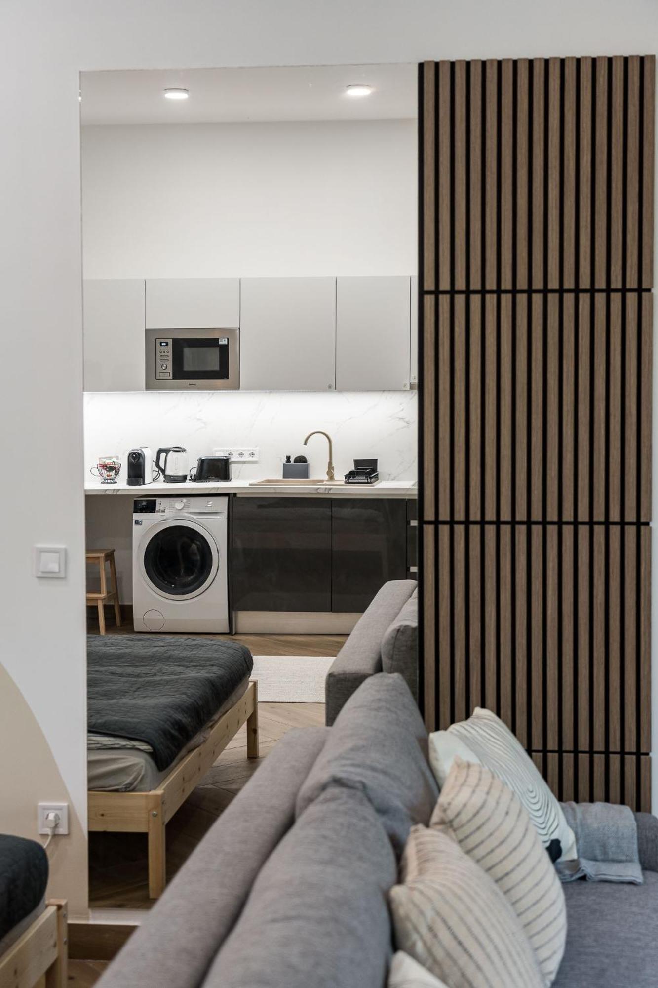 Stafetahaz Apartmanok 瓦茨 外观 照片