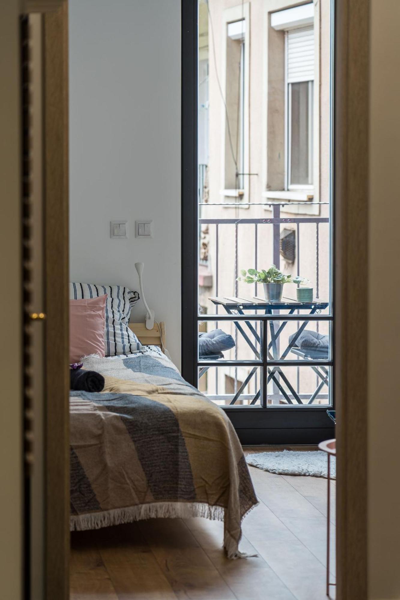 Stafetahaz Apartmanok 瓦茨 外观 照片