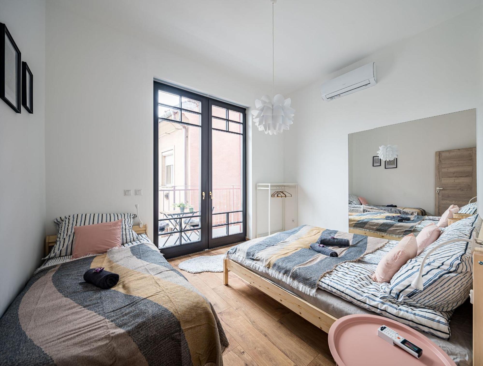 Stafetahaz Apartmanok 瓦茨 外观 照片