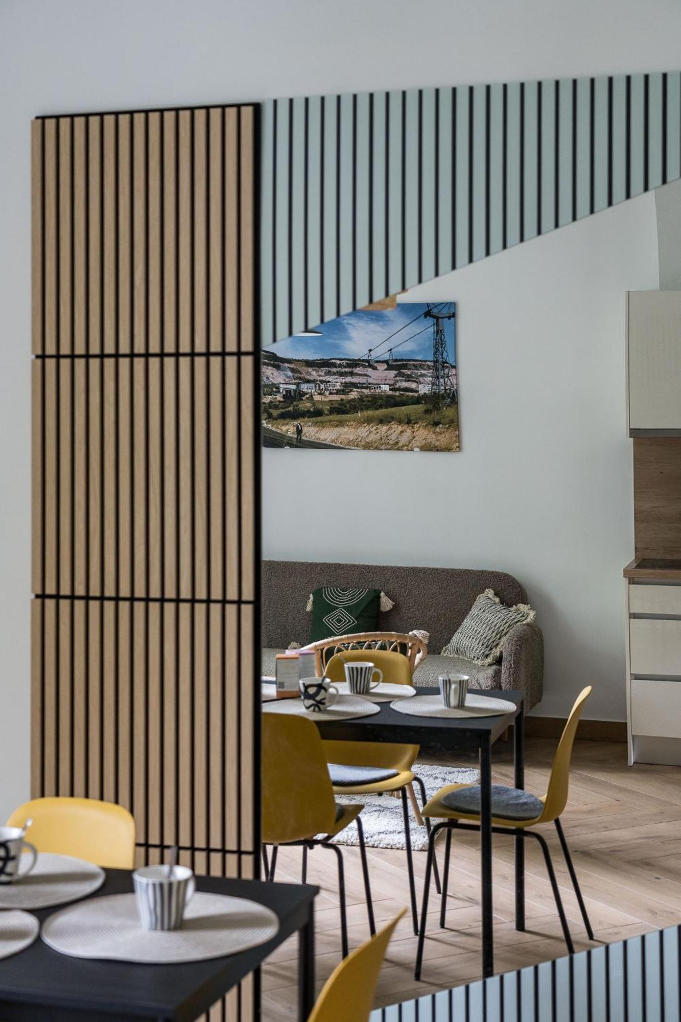 Stafetahaz Apartmanok 瓦茨 外观 照片