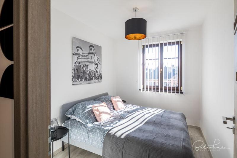 Stafetahaz Apartmanok 瓦茨 外观 照片
