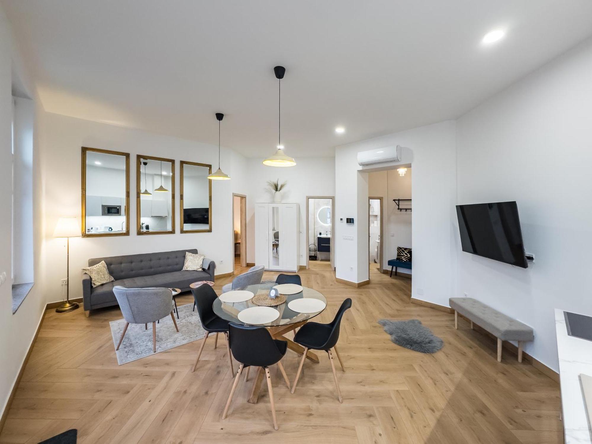 Stafetahaz Apartmanok 瓦茨 外观 照片