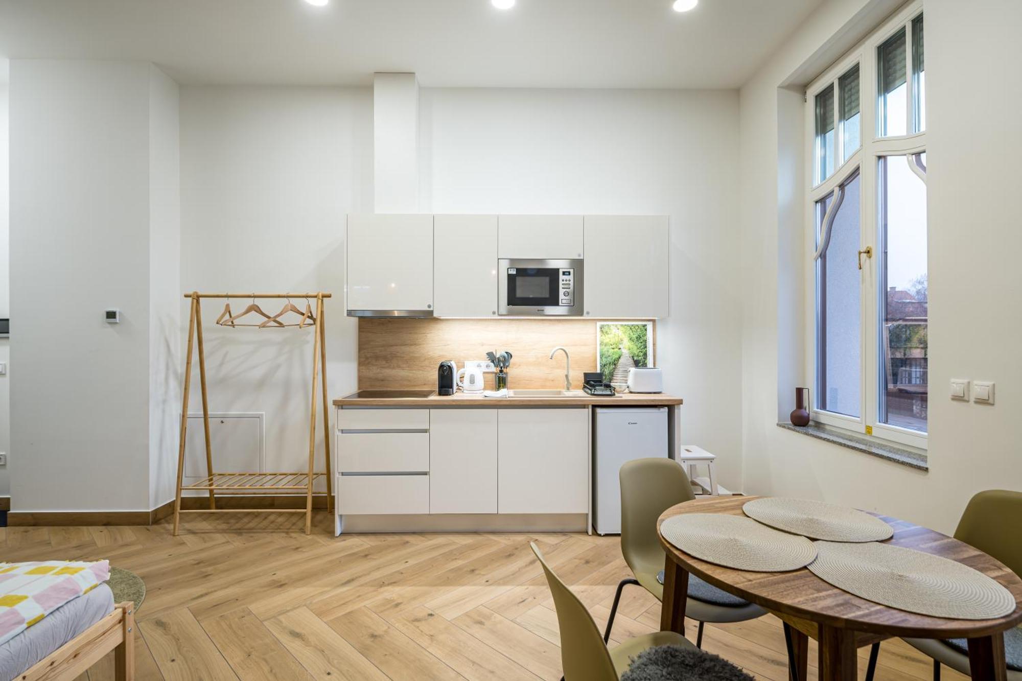 Stafetahaz Apartmanok 瓦茨 外观 照片
