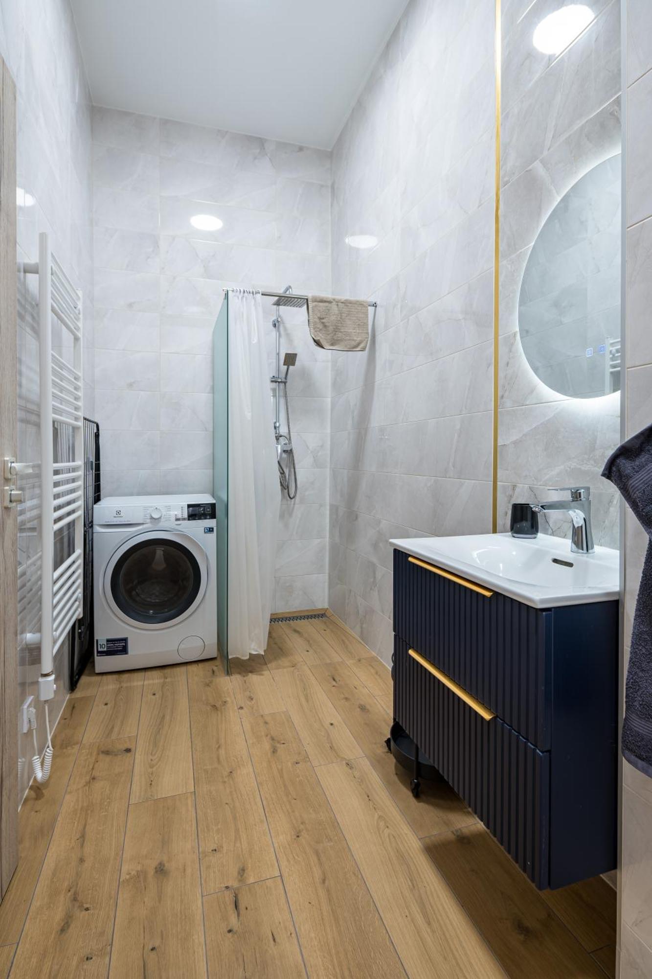 Stafetahaz Apartmanok 瓦茨 外观 照片